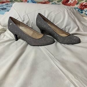 Life Stride Women's Sparkle Pumps in Gray